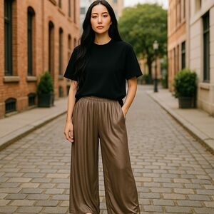 RICHARD PETITE SILVER SPARKLE PRE-OWNED PANTS SIZE 14P